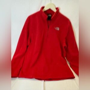 The North Face Red Fleece Pullover men’s size large 1/4 zip